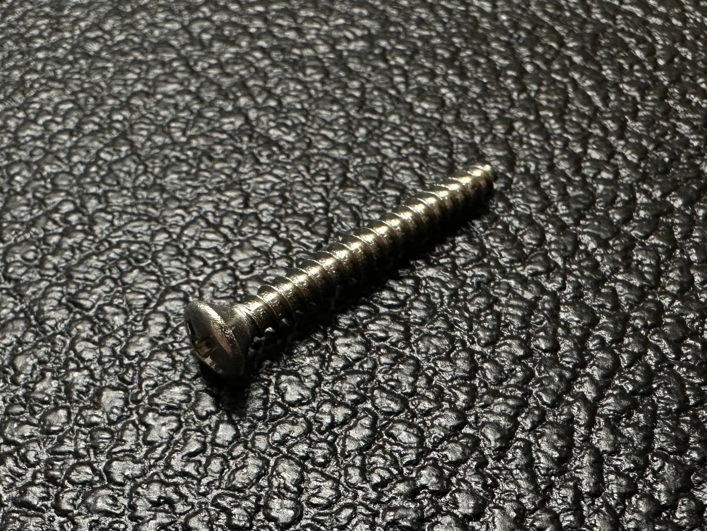 #6 Stainless (316) Steel  1960s style Fender back panel screws