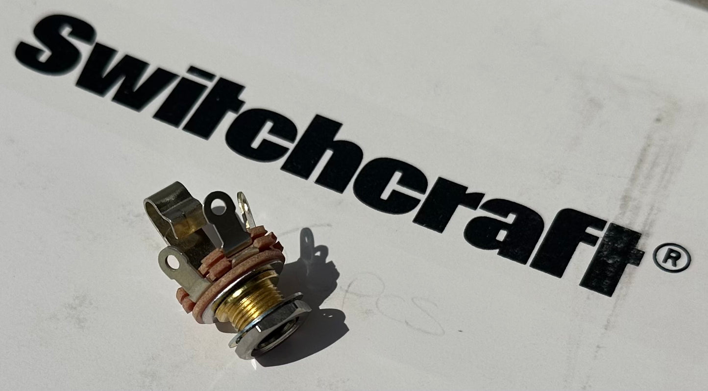 Switchcraft #12A gold plated insert shaft n.o.s. from 1999