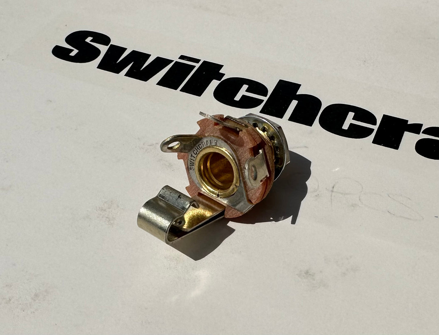 Switchcraft #12A gold plated insert shaft n.o.s. from 1999